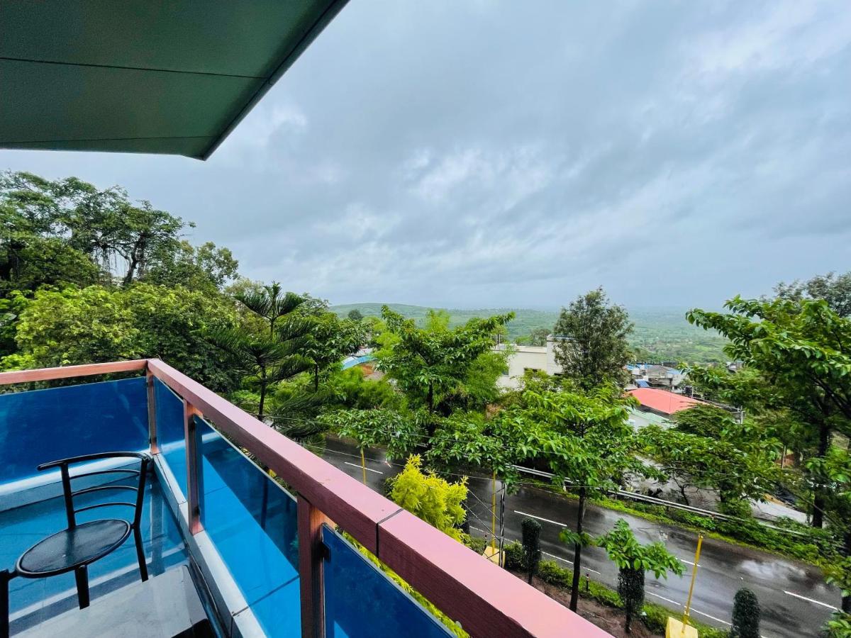 Natural Resort Panhāla 外观 照片