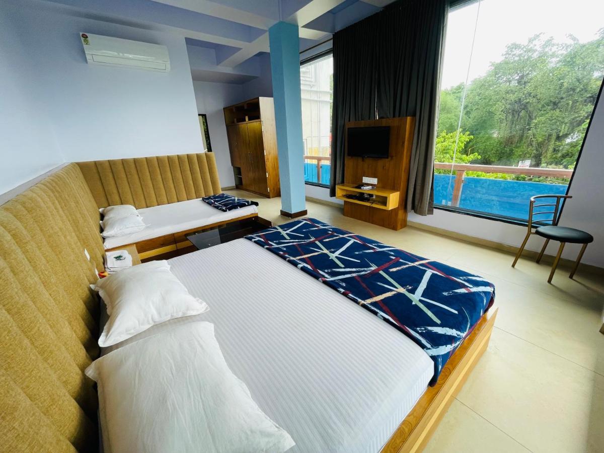 Natural Resort Panhāla 外观 照片