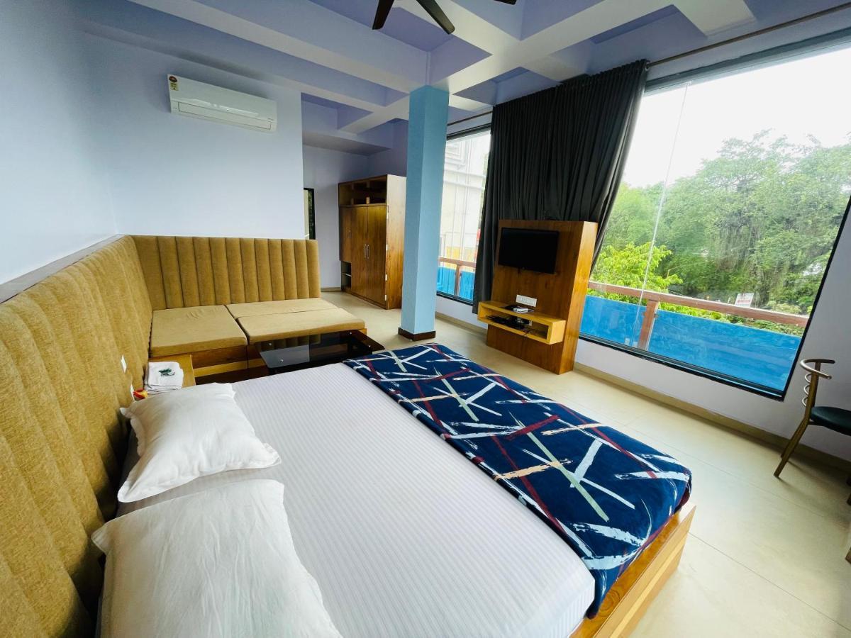 Natural Resort Panhāla 外观 照片