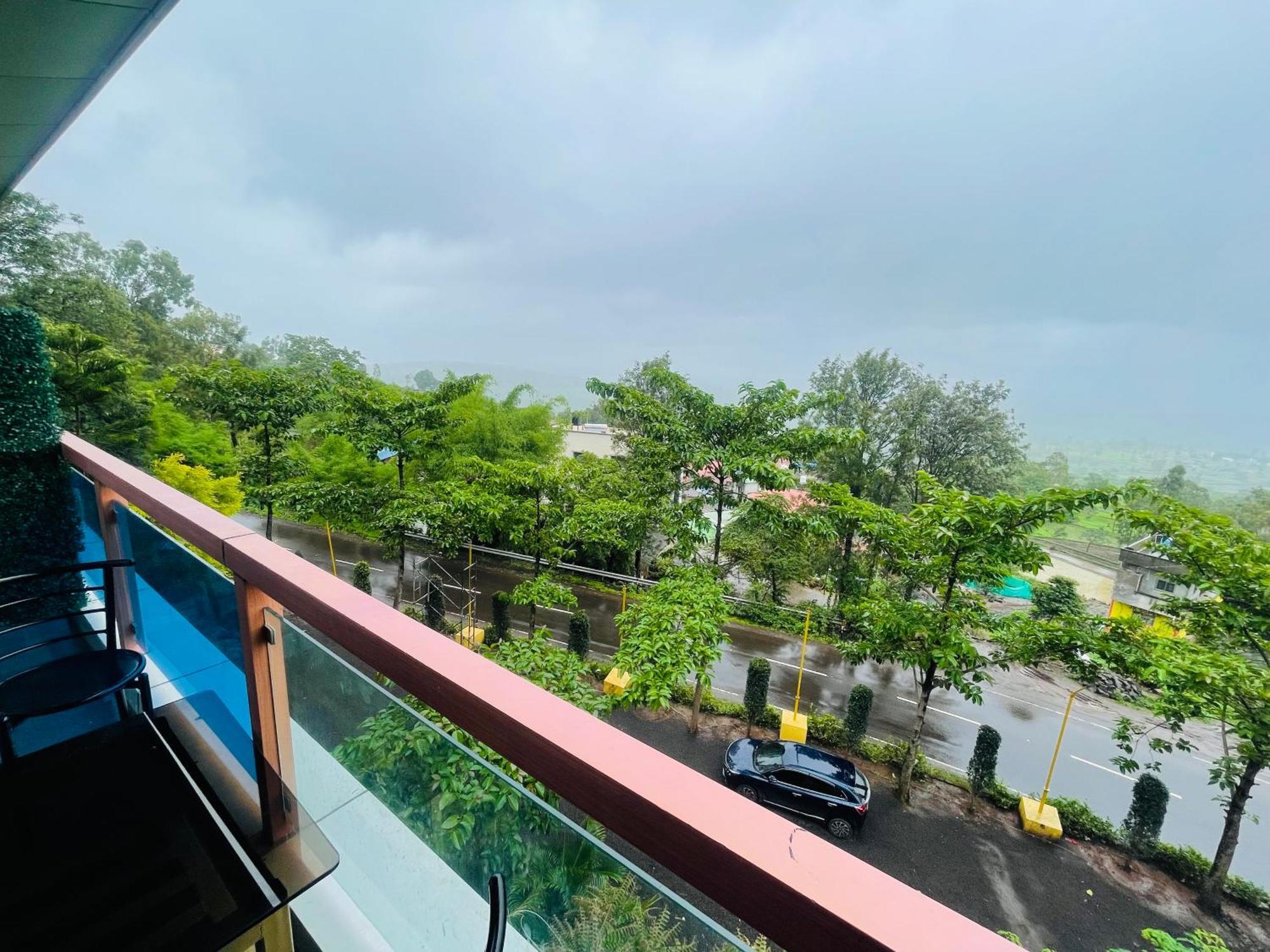 Natural Resort Panhāla 外观 照片