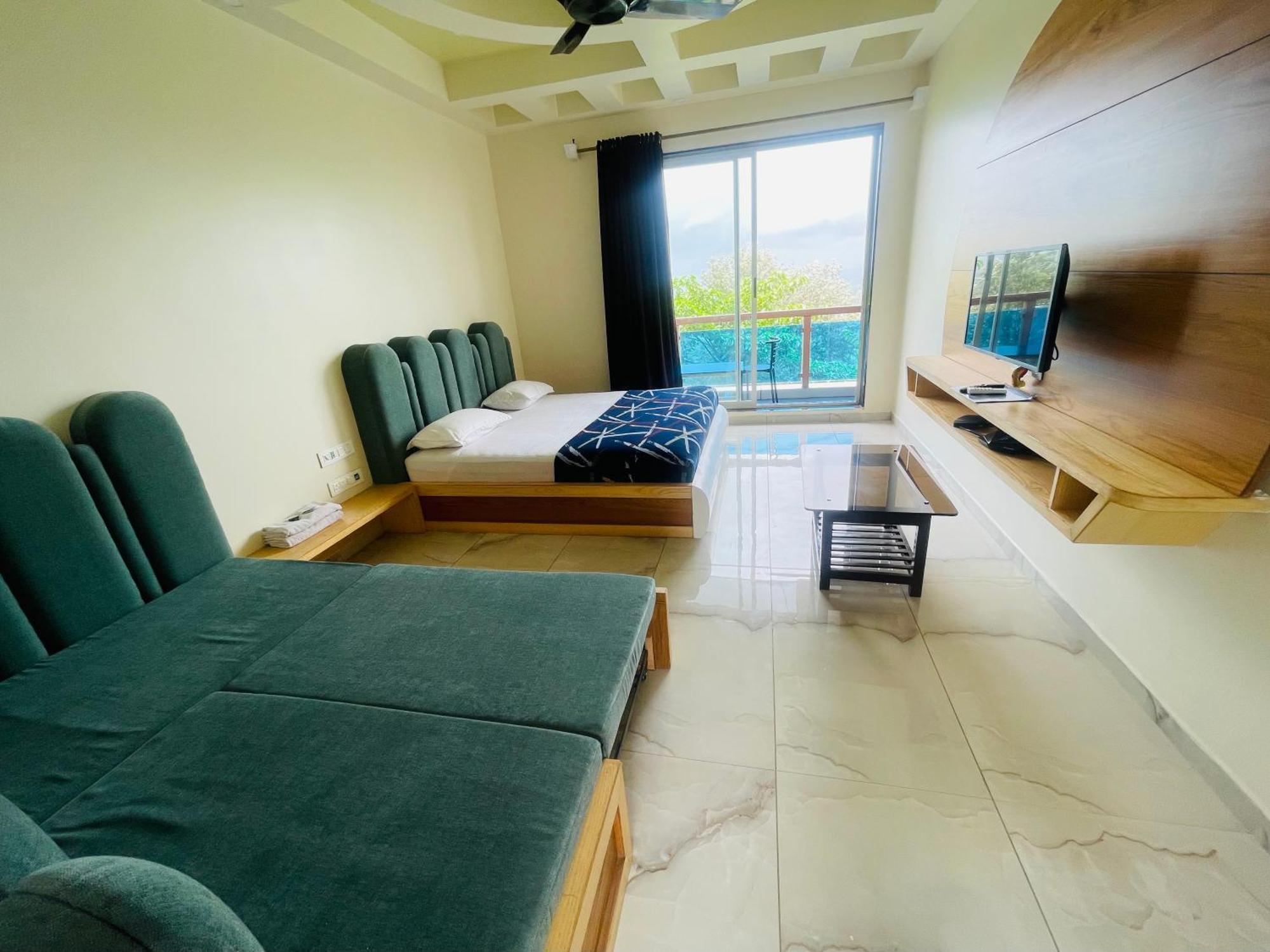 Natural Resort Panhāla 外观 照片