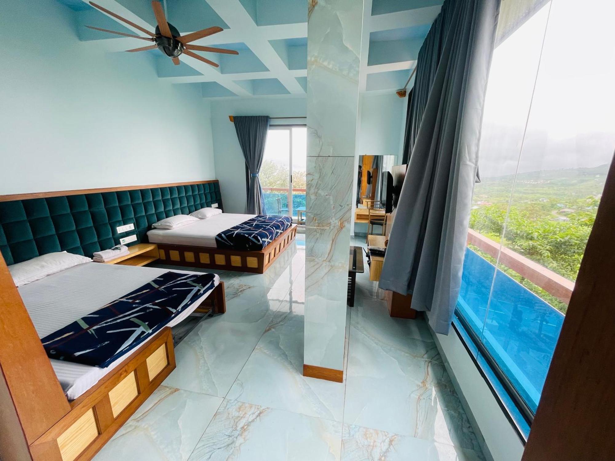 Natural Resort Panhāla 外观 照片