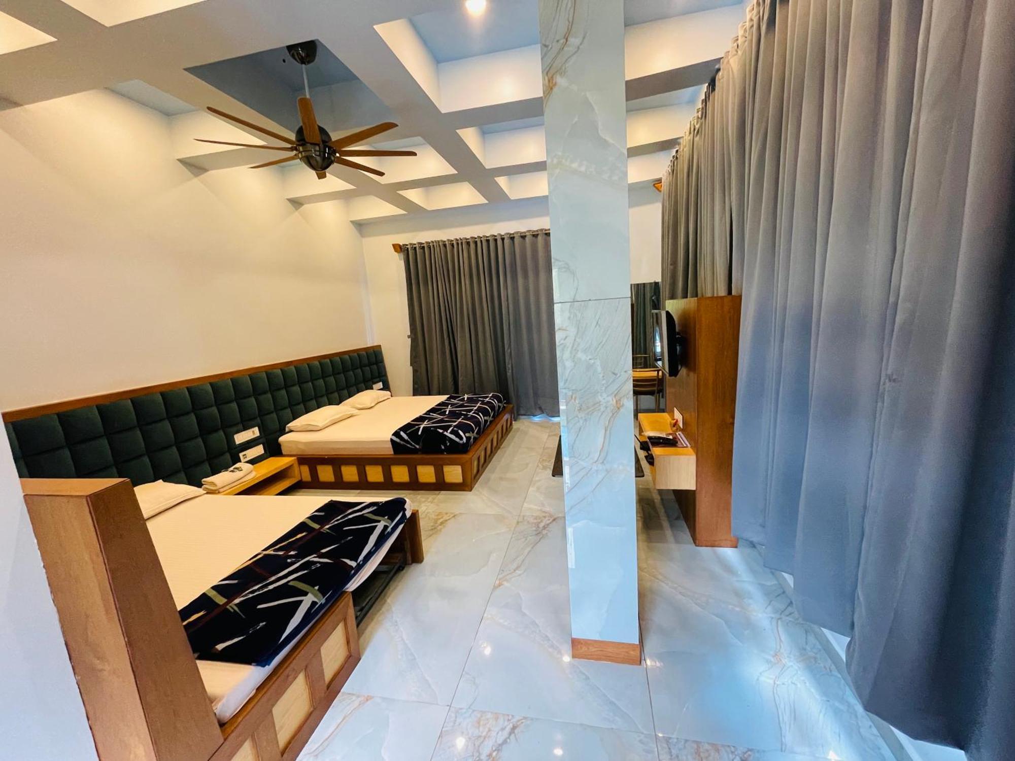 Natural Resort Panhāla 外观 照片